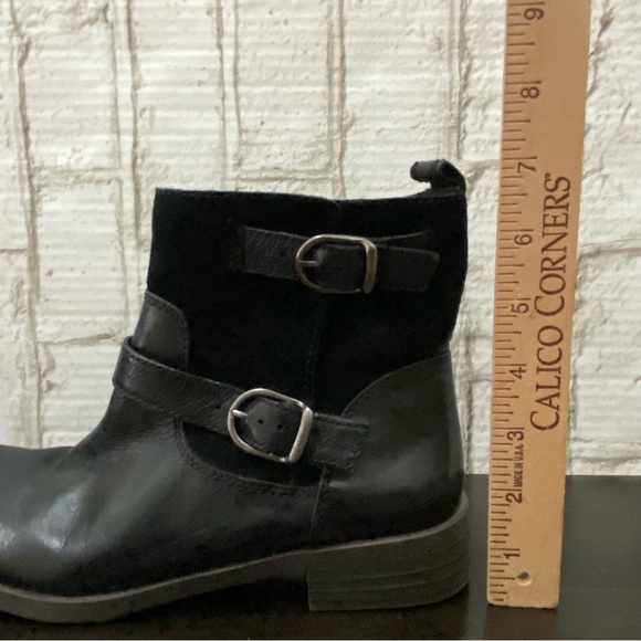 LUCKY BRAND Black Leather Double Buckle Moto Ankle Boots Size 7.5 - Picture 10 of 12
